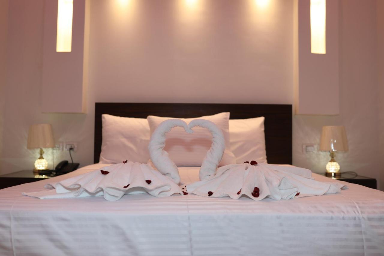 New Midtown Hostel Kairo Bagian luar foto