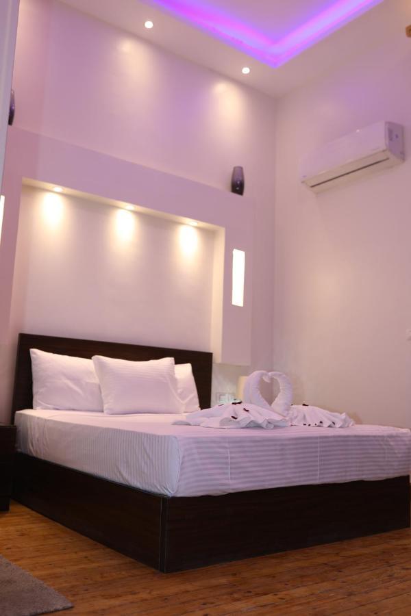 New Midtown Hostel Kairo Bagian luar foto