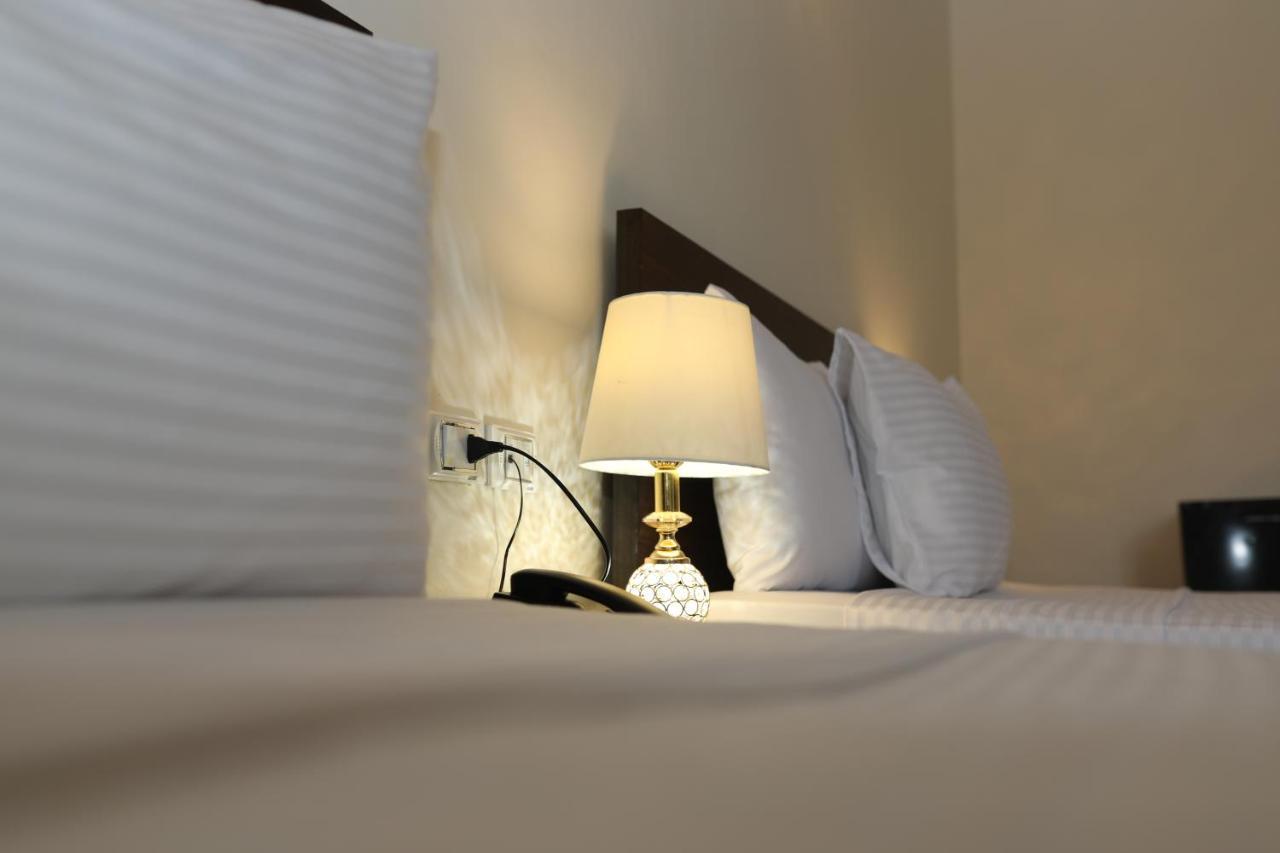 New Midtown Hostel Kairo Bagian luar foto