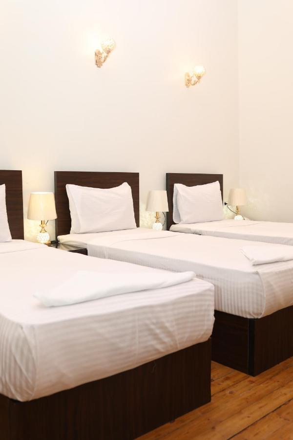 New Midtown Hostel Kairo Bagian luar foto